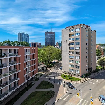 Apartment Bastion Walowa With Parking By Renters Prestige *